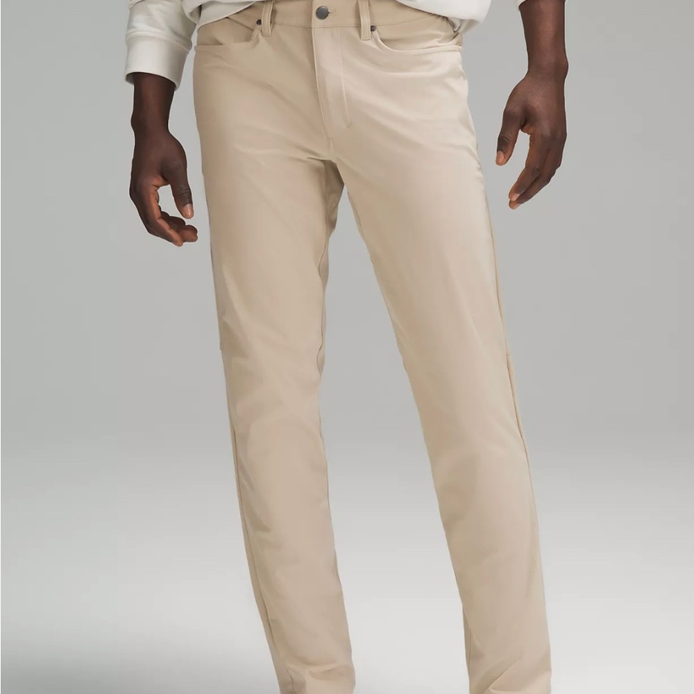 Lulu Lemon men’s classic ABC pants - Khaki